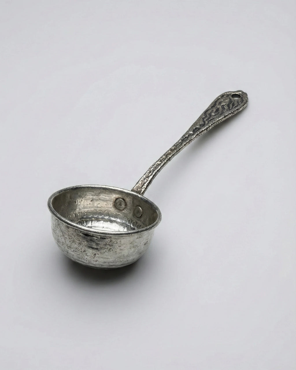 Antep İşi Kalem İşlemeli Gümüş Renk Has Bakır Ayran Kepçesi