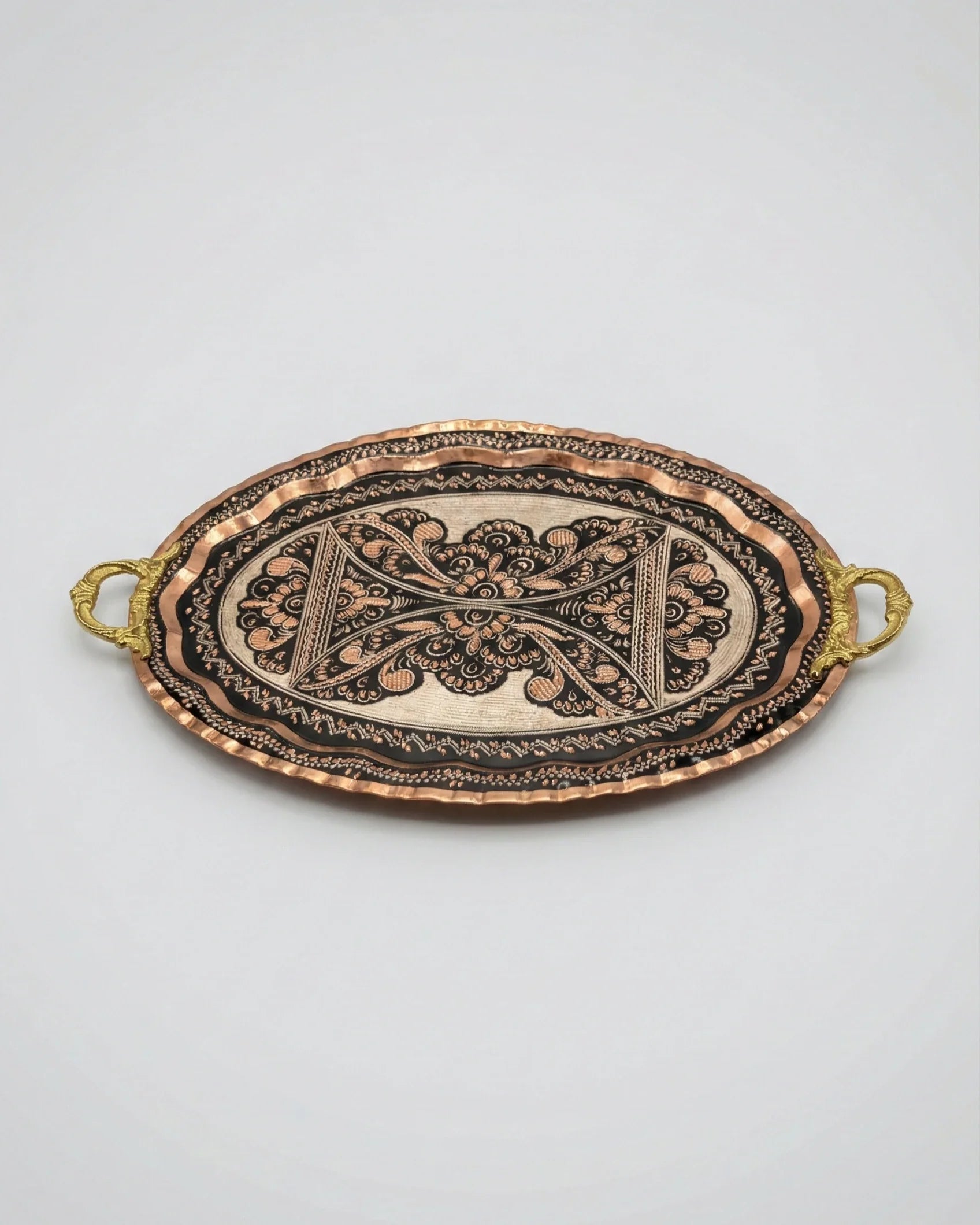 Antep Siyah İşlemeli Oval Bakır Tepsi - 40 cm