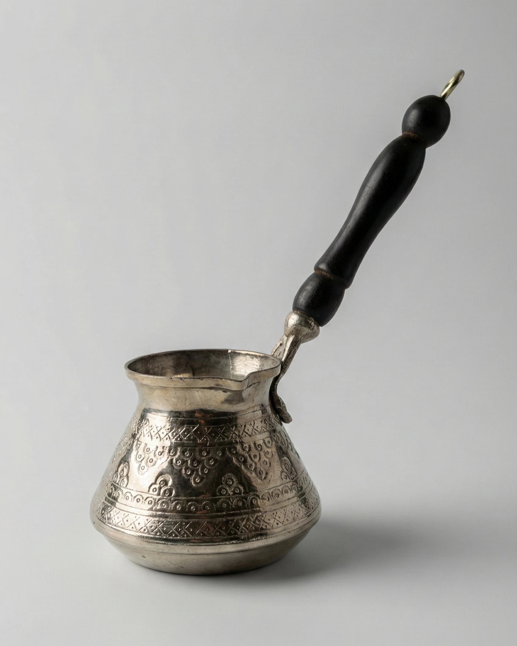 Kabartma Desenli Eskitme Gümüş 2 Kişilik Bakır Cezve