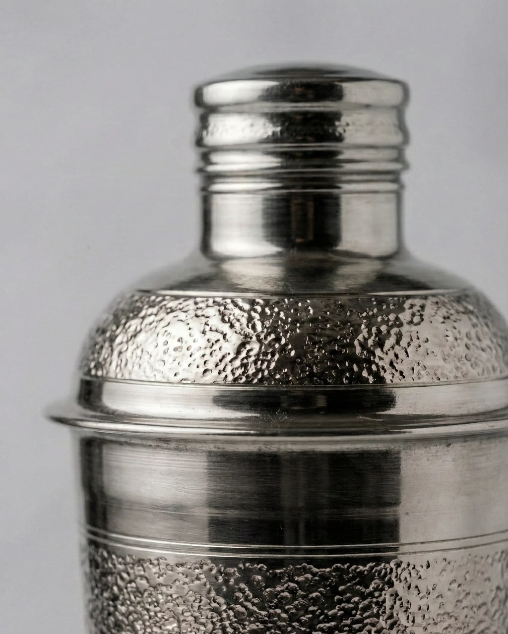 Antep İşi Gümüş Rengi Dövme Bakır Matara (900 ml) - Nikel Kaplama