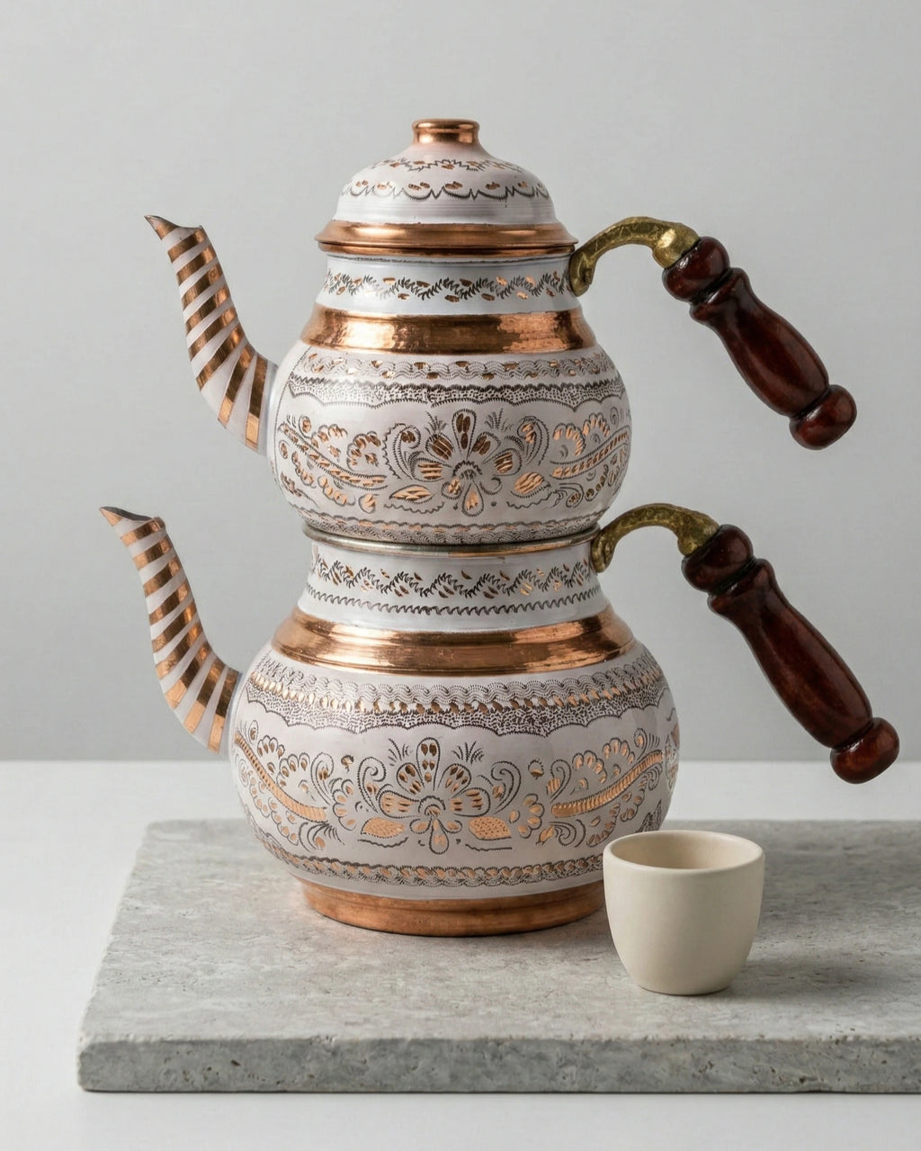 İşlemeli Beyaz Altın Desenli 3 Litre Bakır Çaydanlık