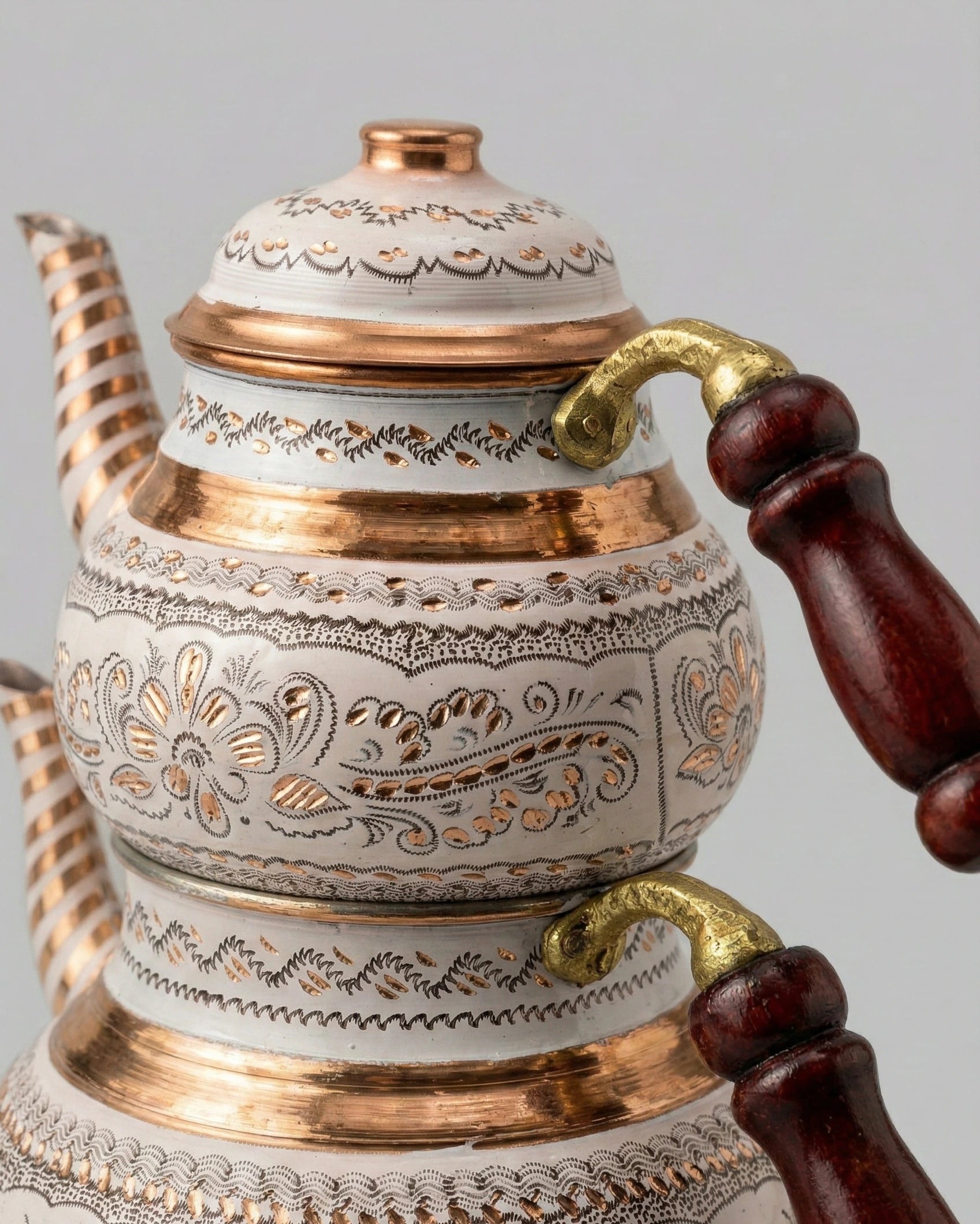 İşlemeli Beyaz Altın Desenli 3 Litre Bakır Çaydanlık