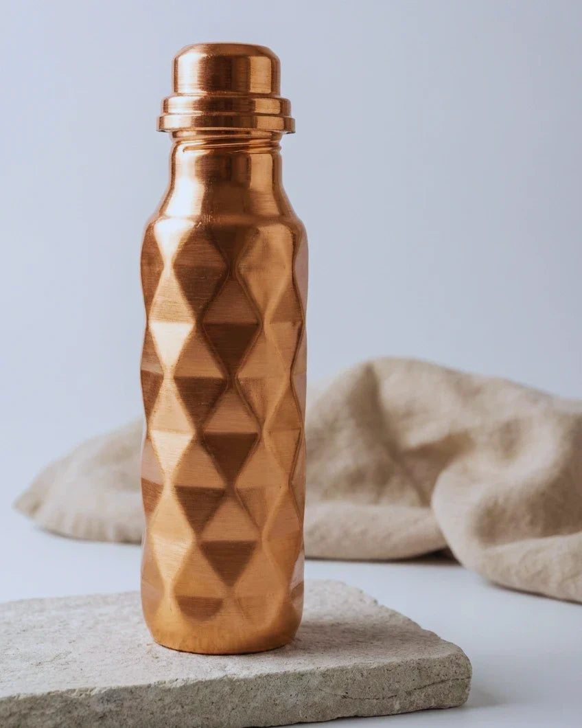 Antep İşi Elmas Kesim Desenli Bakır Matara (700 ml) - Prizma Model