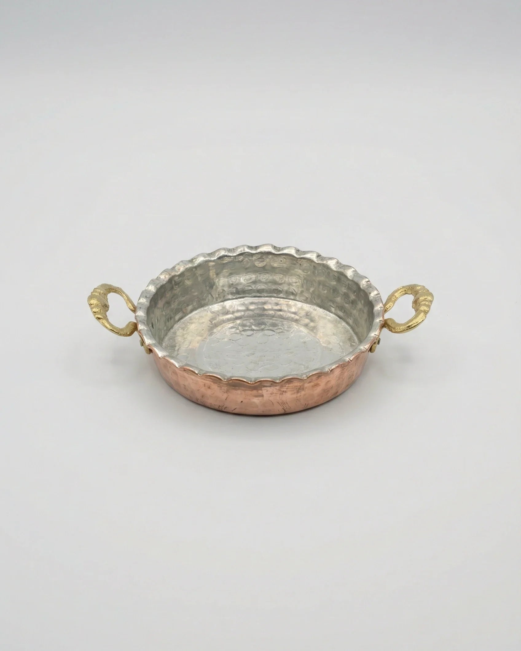 Antep İşi El Dövmesi Dilimli Bakır Mini Sahan (Tereyağlık) - 8 cm