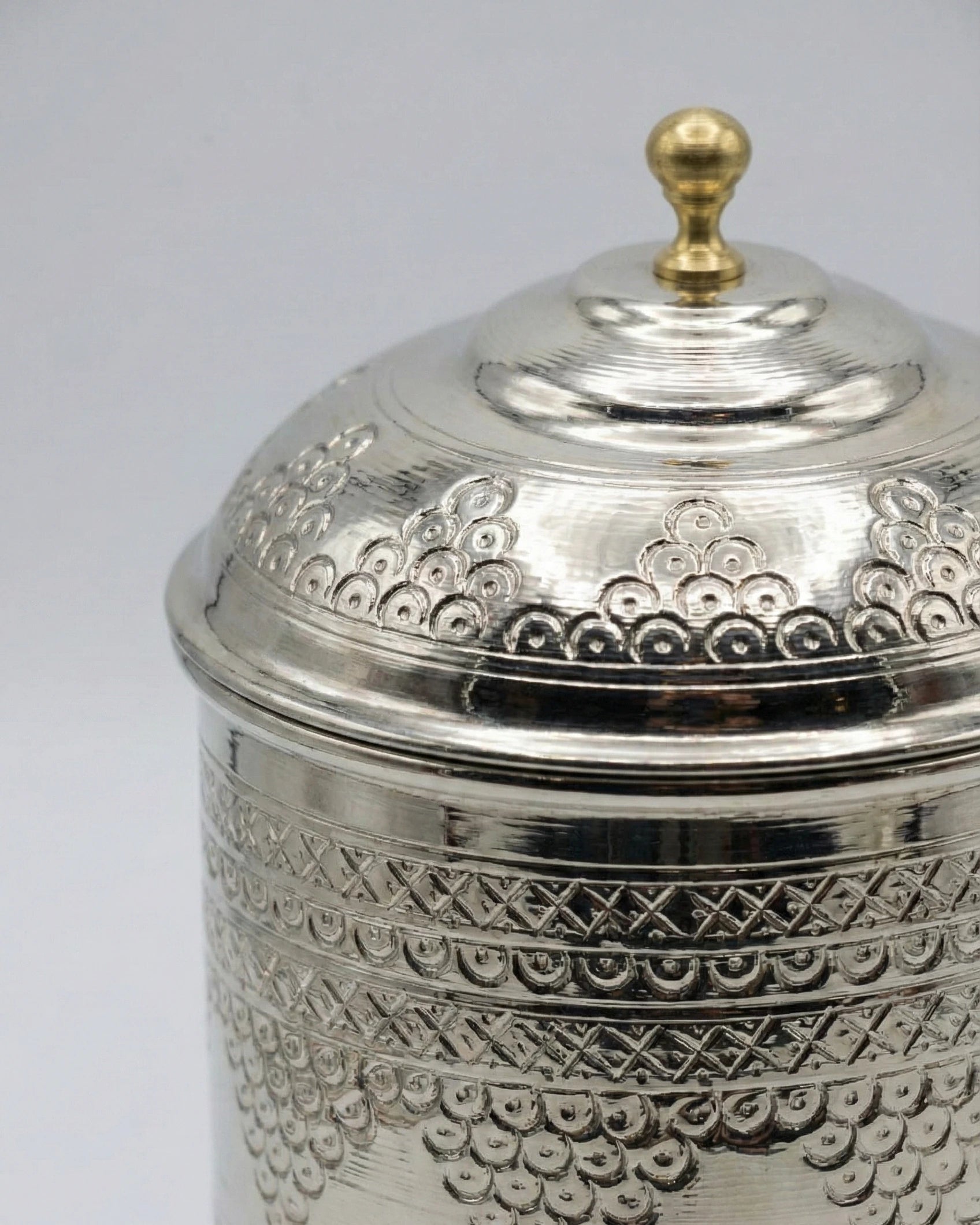 Pirinç Kulplu Kalaylı Geleneksel Nakışlı Bakır Baharatlık - 14 cm